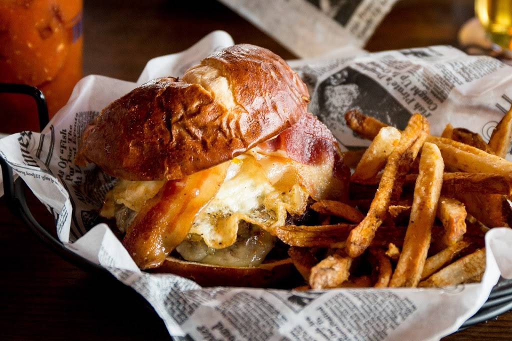 The Thirsty Goat | restaurant | 3040 Cahill Main, Fitchburg, WI 53711, USA | 6084225500 OR +1 608-422-5500