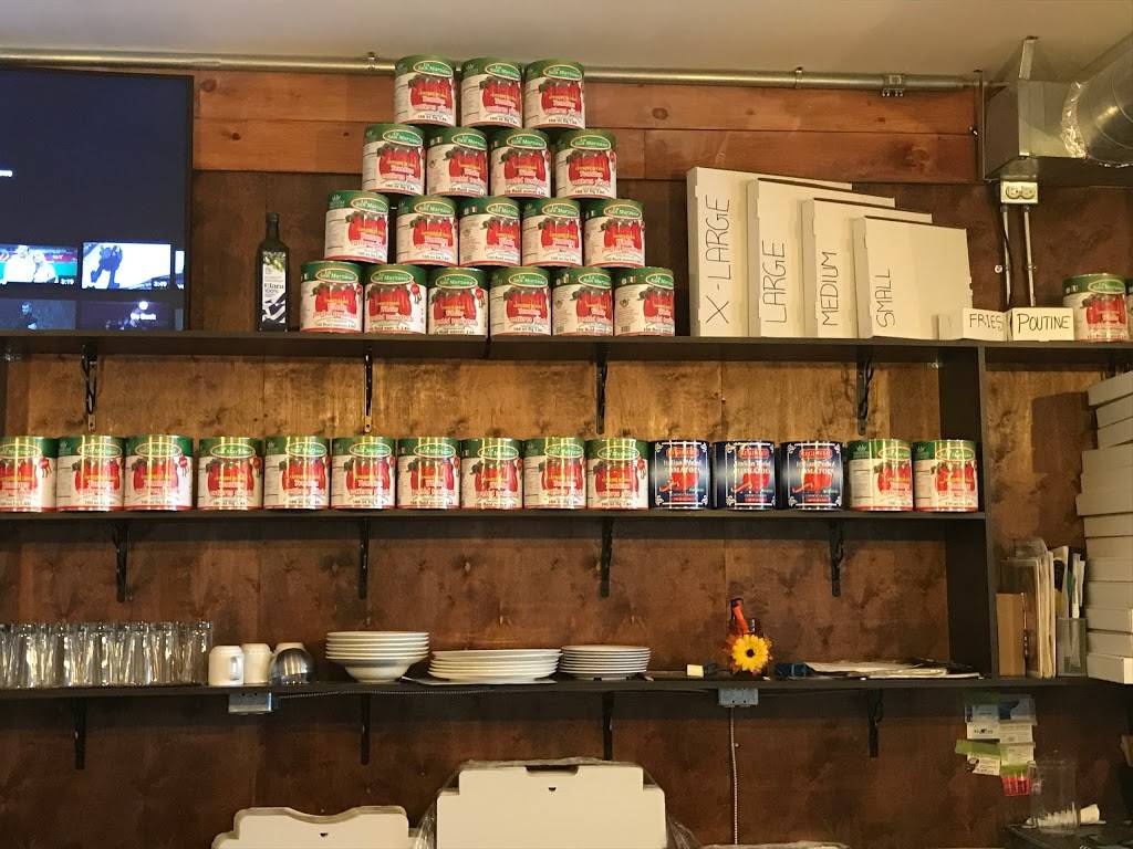 Master Pizzeria | restaurant | 420 Dawes Rd, East York, ON M4B 2E8, Canada | 4162856079 OR +1 416-285-6079