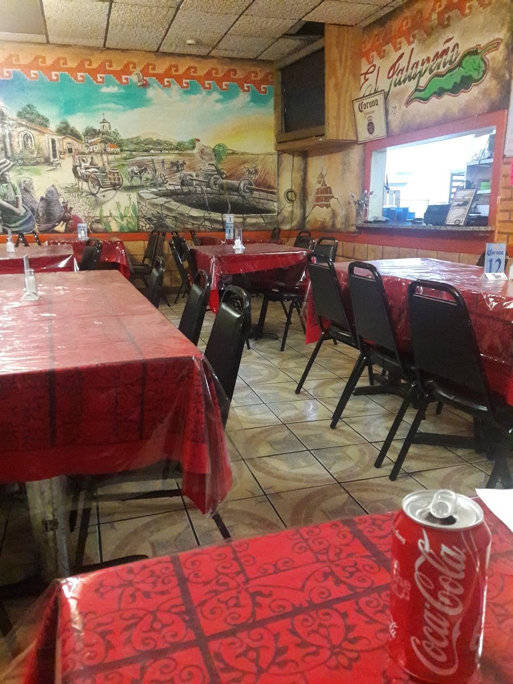 El Jalapeno | restaurant | 2106 W National Ave, Milwaukee, WI 53204, USA | 4143834774 OR +1 414-383-4774