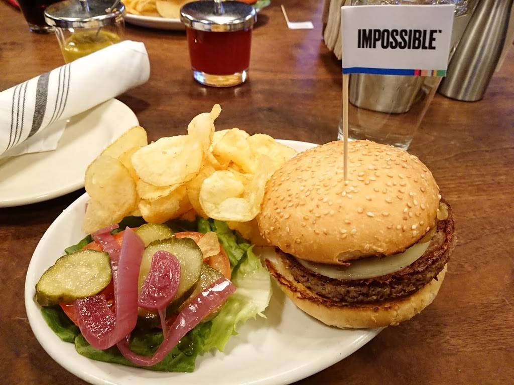 Public House | restaurant | 24 Willie Mays Plaza, San Francisco, CA 94107, USA | 4156440240 OR +1 415-644-0240