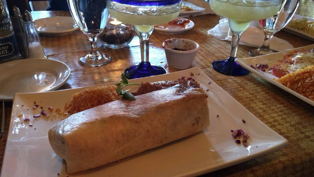 El Mariachi Tequila Restaurant | restaurant | 3420 N Broadway, Chicago, IL 60640, USA | 7735497020 OR +1 773-549-7020