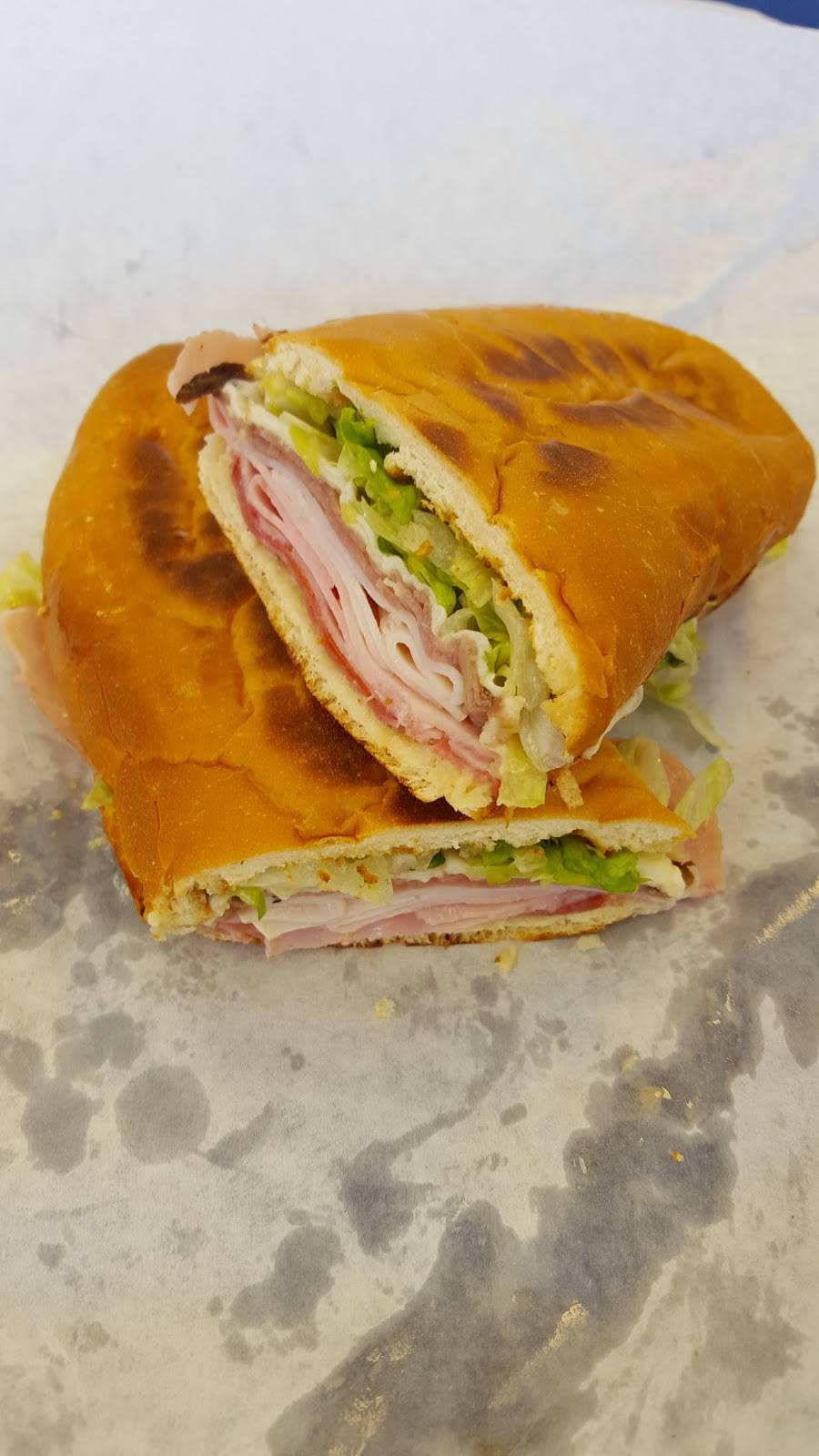 Sub City | restaurant | 2224 College St, Cedar Falls, IA 50613, USA | 3192777071 OR +1 319-277-7071