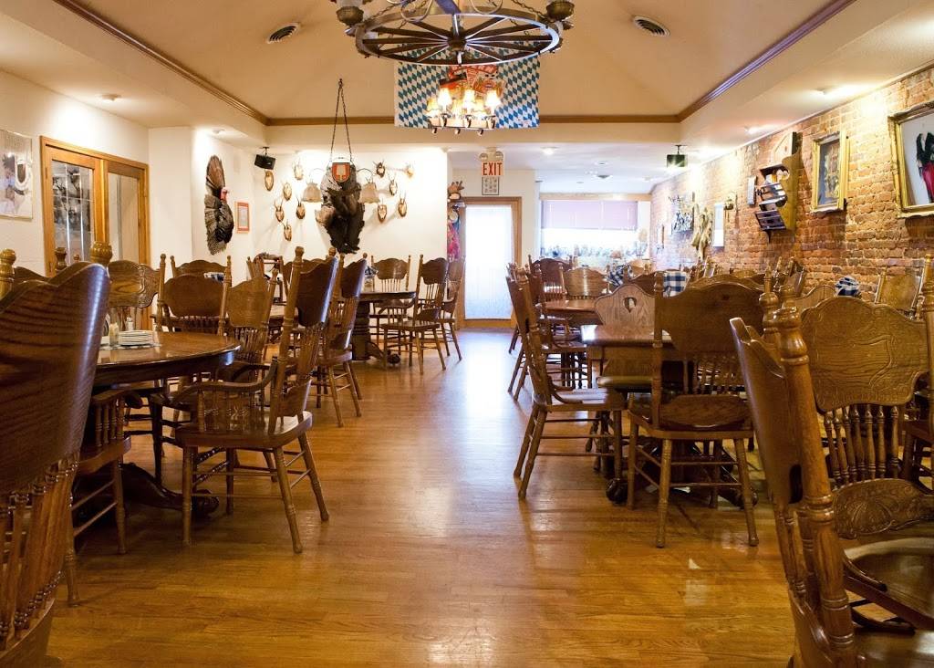 Bayern Stube Restaurant | restaurant | 209 N Sangamon Ave, Gibson City, IL 60936, USA | 2177848304 OR +1 217-784-8304