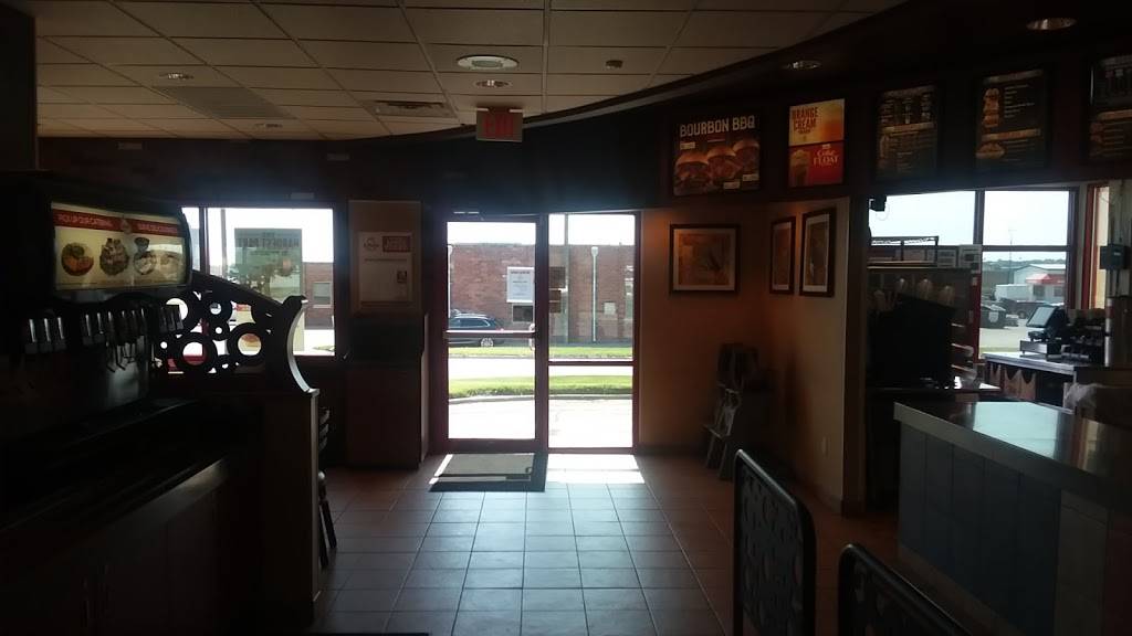 Arbys | meal takeaway | 3500 Cornhusker Hwy, Lincoln, NE 68504, USA | 4024649449 OR +1 402-464-9449