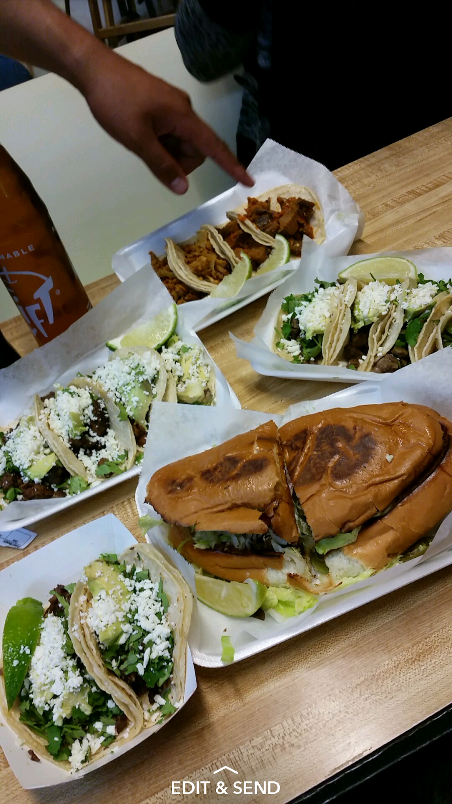 Tacos Los Gemelos | restaurant | 10465 Veterans Memorial Dr, Houston, TX 77038, USA | 2816502930 OR +1 281-650-2930