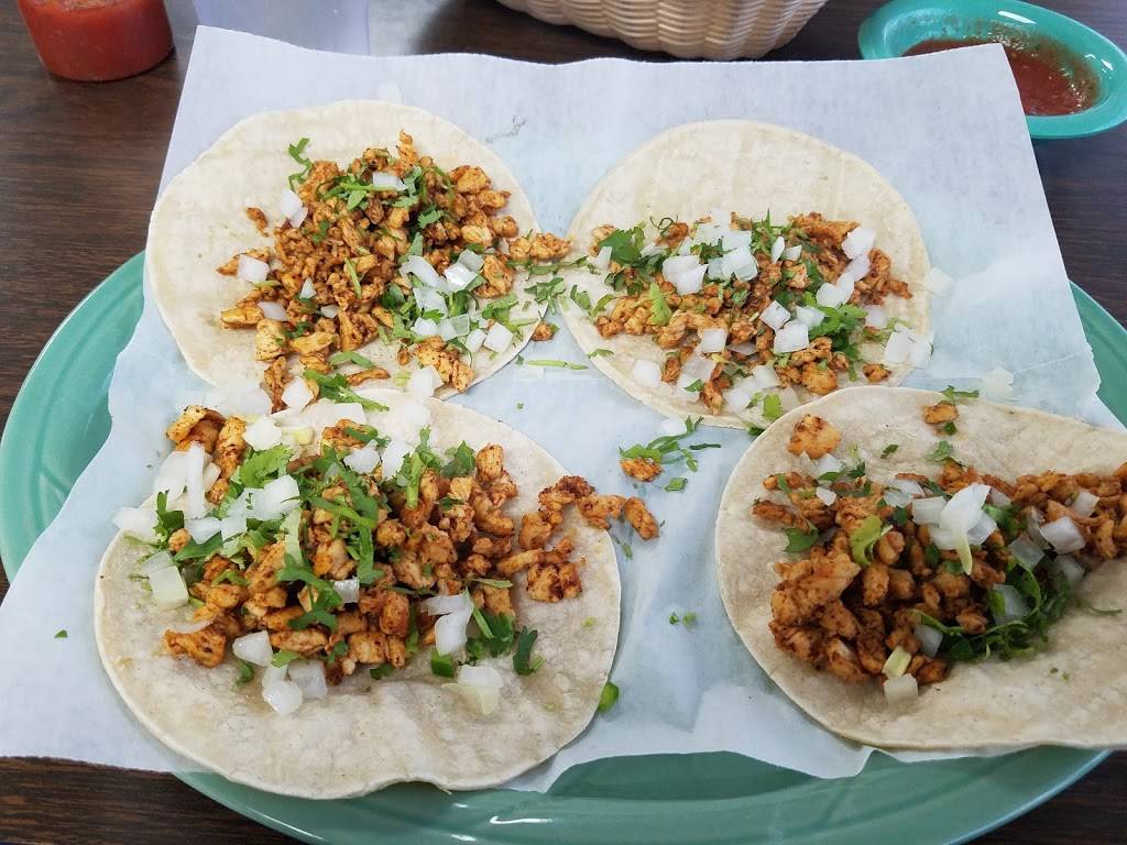 Del Sol Mexican Restaurant | restaurant | 1020 E Main St, Charleston, AR 72933, USA | 4799651171 OR +1 479-965-1171