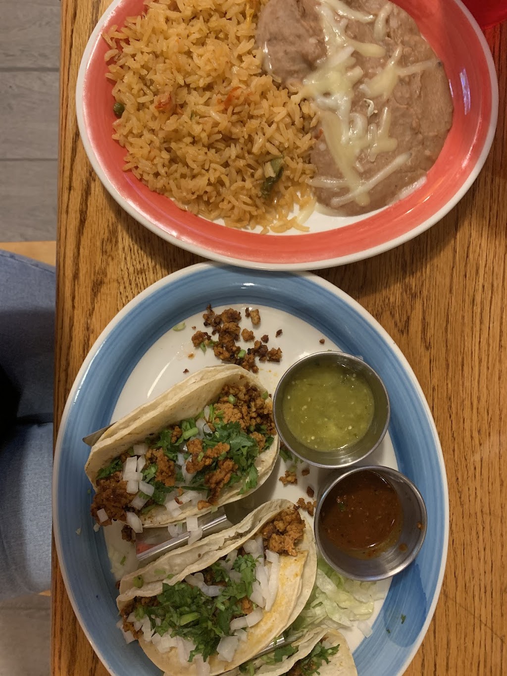 Padrinos Mexican Restaurant | restaurant | 3143 S Grand Blvd, St. Louis, MO 63118, USA | 3142820357 OR +1 314-282-0357