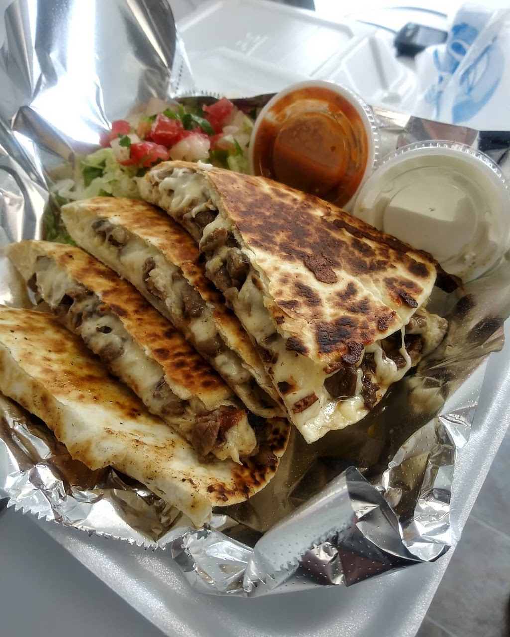 Ponchitos Mexican Food Truck | restaurant | 3045 English Ave, Indianapolis, IN 46201, USA | 4793728447 OR +1 479-372-8447