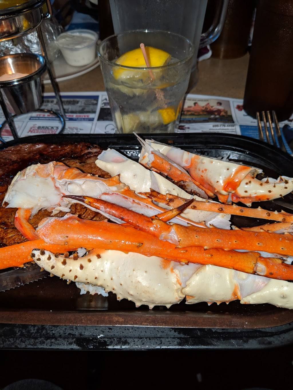 Black Otter Supper Club | restaurant | 503 S Nash St, Hortonville, WI 54944, USA | 9207796975 OR +1 920-779-6975