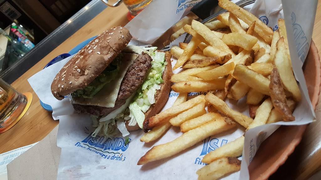 Islands Restaurant Santa Clarita | restaurant | 24180 Valencia Blvd, Santa Clarita, CA 91355, USA | 6612845903 OR +1 661-284-5903