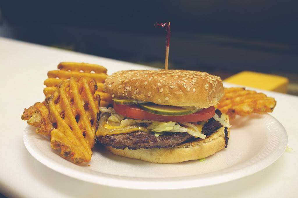 Royal Coney Express | restaurant | 1805 E Eleven Mile Rd, Royal Oak, MI 48067, USA | 2489652090 OR +1 248-965-2090