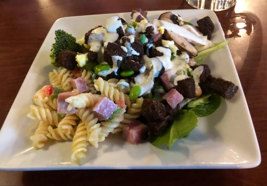 Ruby Tuesday | restaurant | 1020 Far Hills Dr, New Freedom, PA 17349, USA | 7172350223 OR +1 717-235-0223