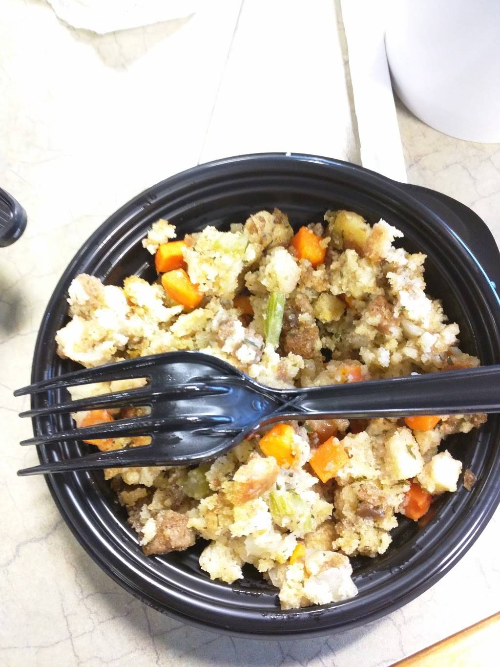 Boston Market | restaurant | 14 Danbury Rd, Wilton, CT 06897, USA | 2038342400 OR +1 203-834-2400