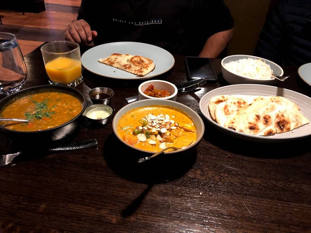 Kish Indian Kitchen and Bar | restaurant | 4150 Great America Pkwy, Santa Clara, CA 95054, USA | 4085193119 OR +1 408-519-3119