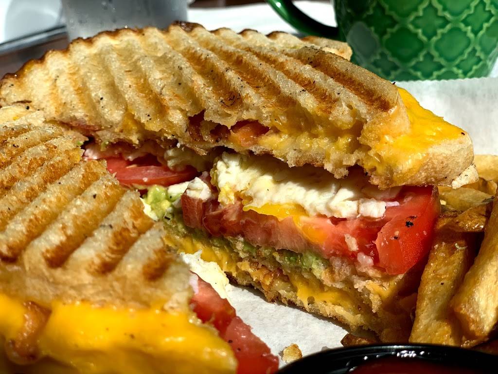 Melt Kitchen and Bar | restaurant | 1941 New Garden Rd #116, Greensboro, NC 27410, USA | 3367635445 OR +1 336-763-5445