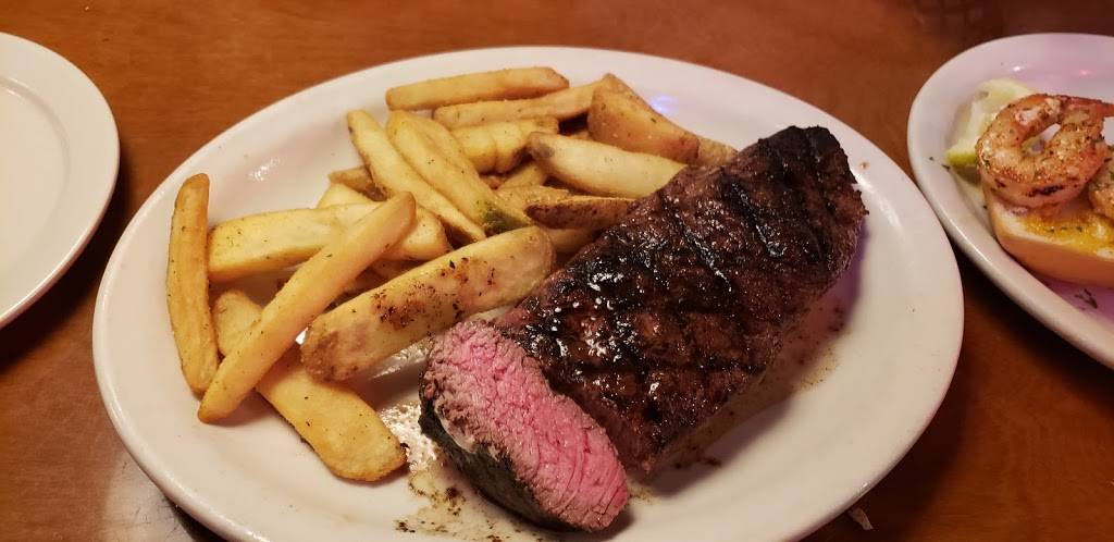 Texas Roadhouse | restaurant | 2780 Main St NW, Coon Rapids, MN 55448, USA | 7638623389 OR +1 763-862-3389