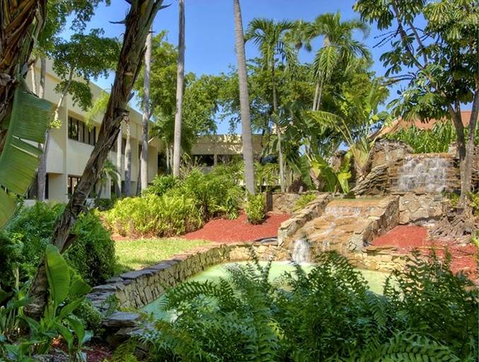 Lemon Cafe | meal delivery | 700 W Hillsboro Blvd, Deerfield Beach, FL 33441, USA | 9544809847 OR +1 954-480-9847