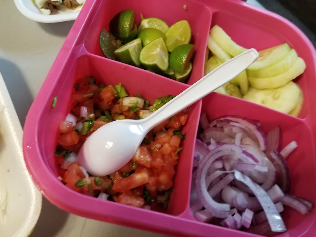 Molkas Mexican grill | restaurant | 3030 N Oracle Rd, Tucson, AZ 85705, USA | 5203581919 OR +1 520-358-1919