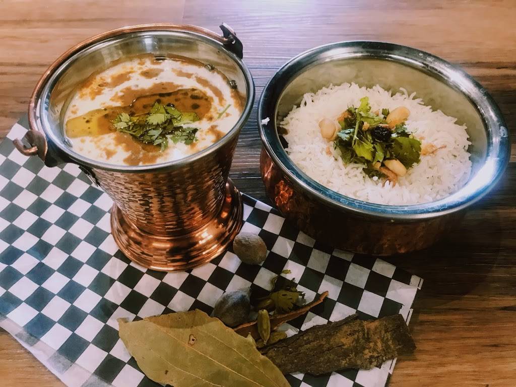 Pranaam India Authentic Indian Restaurant | restaurant | 340 Woodlawn Rd W, Guelph, ON N1H 7K6, Canada | 5197672202 OR +1 519-767-2202