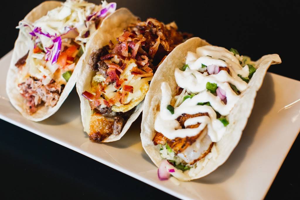 Fat Boys Smokehouse and Burgers | restaurant | 451 Jefferson Davis Hwy, Fredericksburg, VA 22401, USA | 5409931698 OR +1 540-993-1698