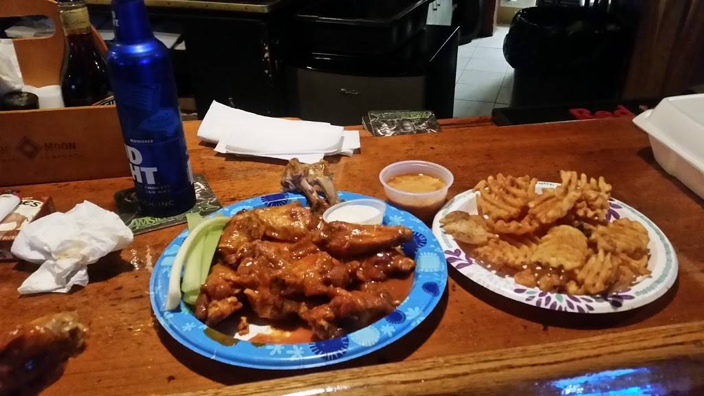 Wheels Bar & Grill | restaurant | 5222 Nuangola Rd, Mountain Top, PA 18707, USA | 5708683114 OR +1 570-868-3114