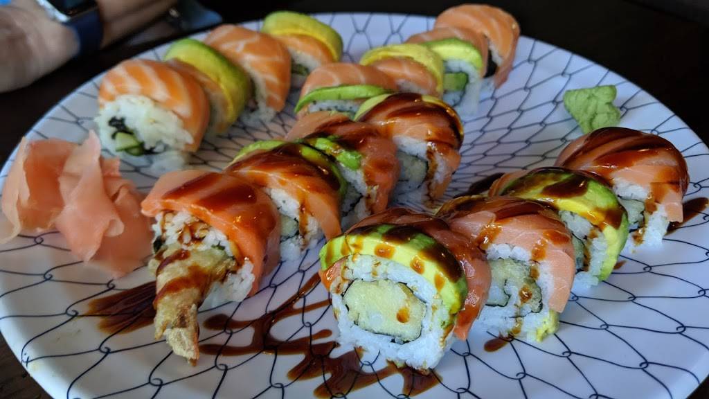 Sushi Avenue on the Square | restaurant | 131 Sycamore St, Decatur, GA 30030, USA | 4043780228 OR +1 404-378-0228