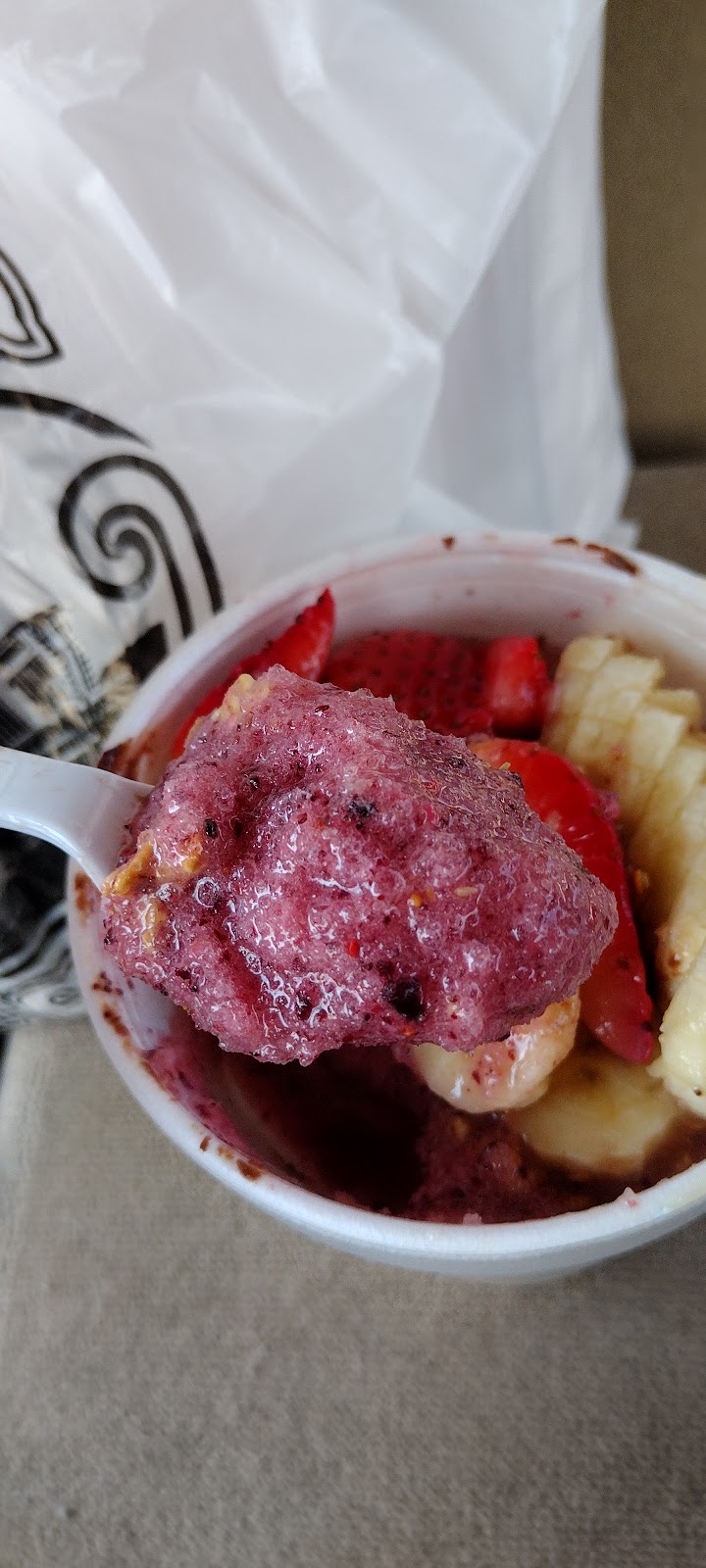 Red Mango | restaurant | 2900 S Casino Dr, Laughlin, NV 89029, USA | 7022983678 OR +1 702-298-3678