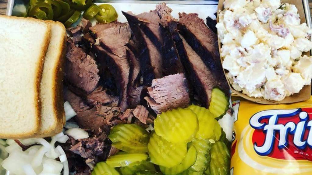 CowBurners BBQ & Taproom | restaurant | 109 N Johnson St, Mineola, TX 75773, USA | 9036388668 OR +1 903-638-8668