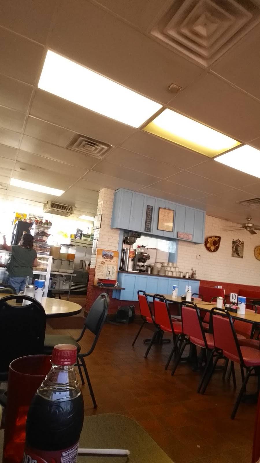 Renes Restaurant | restaurant | 1912 Speight Ave, Waco, TX 76706, USA | 2547524698 OR +1 254-752-4698