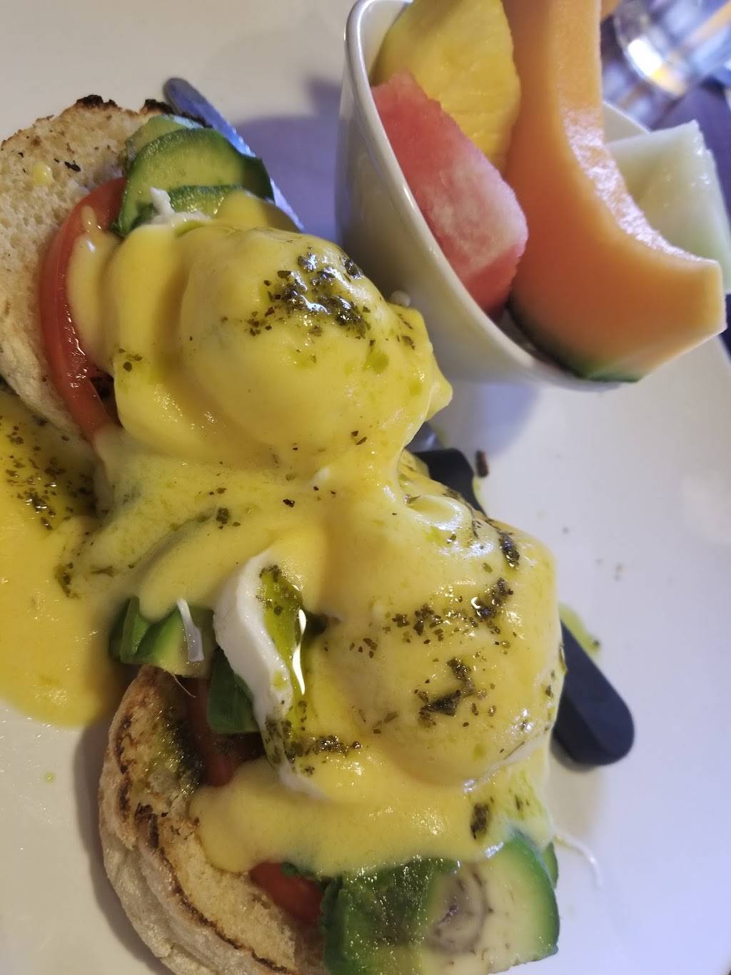 The Broken Yolk Cafe | restaurant | 1760 Camino Del Rio N, San Diego, CA 92108, USA | 6195749655 OR +1 619-574-9655