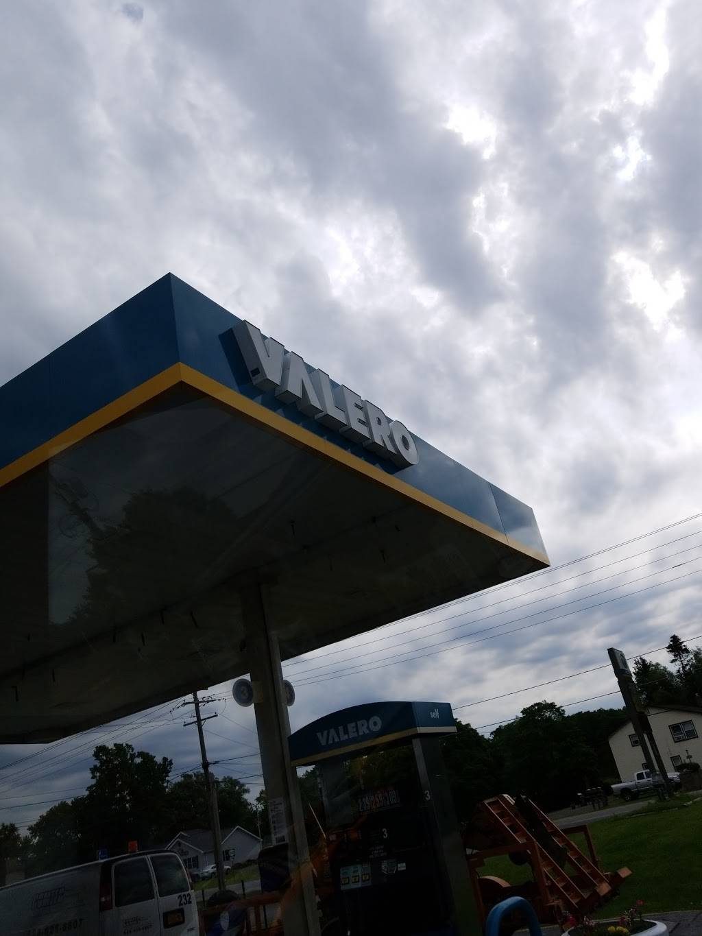 Bobs New York Deli | restaurant | 1045 Davis Rd, West Falls, NY 14170, USA | 7166550930 OR +1 716-655-0930