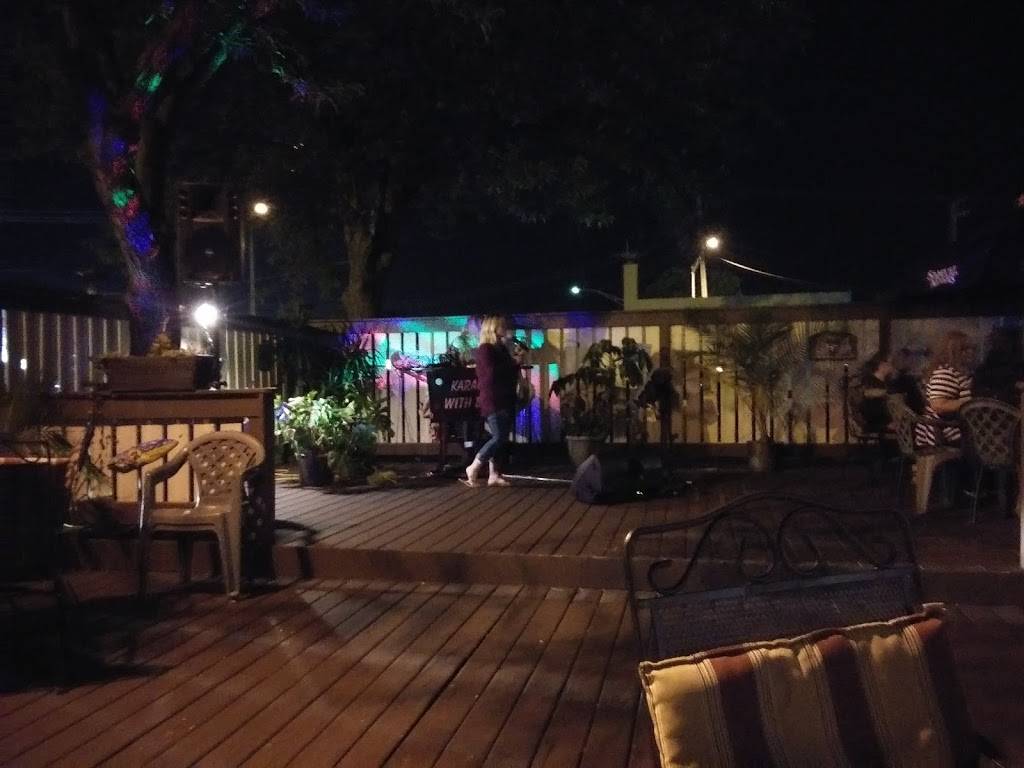 Brewskys | restaurant | 4414 Charles St, Rockford, IL 61108, USA | 8153999300 OR +1 815-399-9300