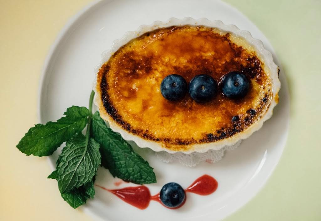 Jonathans Ogunquit | restaurant | 92 Bourne Ln, Ogunquit, ME 03907, USA | 2076464777 OR +1 207-646-4777