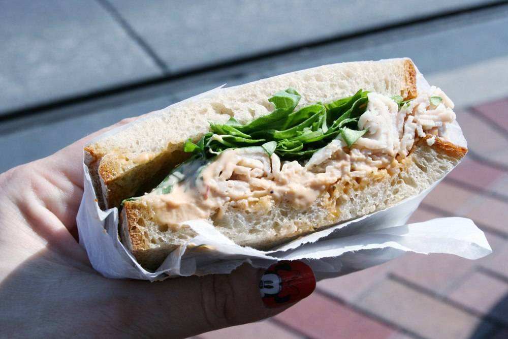 Smokejumpers Grill | restaurant | 1313 S, Disneyland Dr, Anaheim, CA 92802, USA | 7147813463 OR +1 714-781-3463