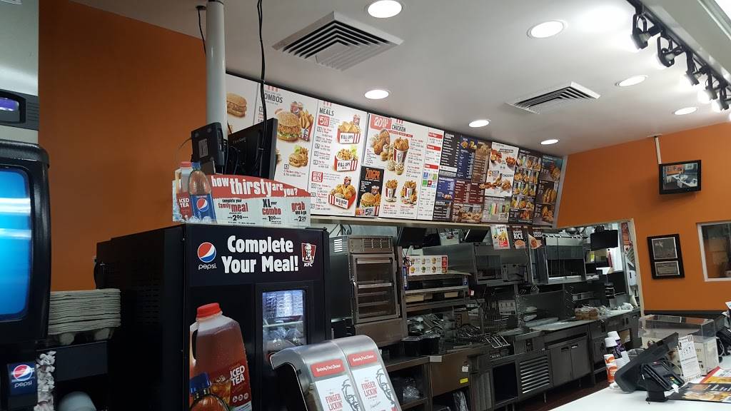 KFC | restaurant | 5850 Wiles Rd, Coral Springs, FL 33067, USA | 9547537353 OR +1 954-753-7353