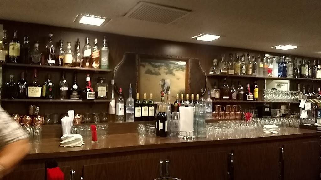 Wool Growers Restaurant | restaurant | 620 E 19th St, Bakersfield, CA 93305, USA | 6613279584 OR +1 661-327-9584