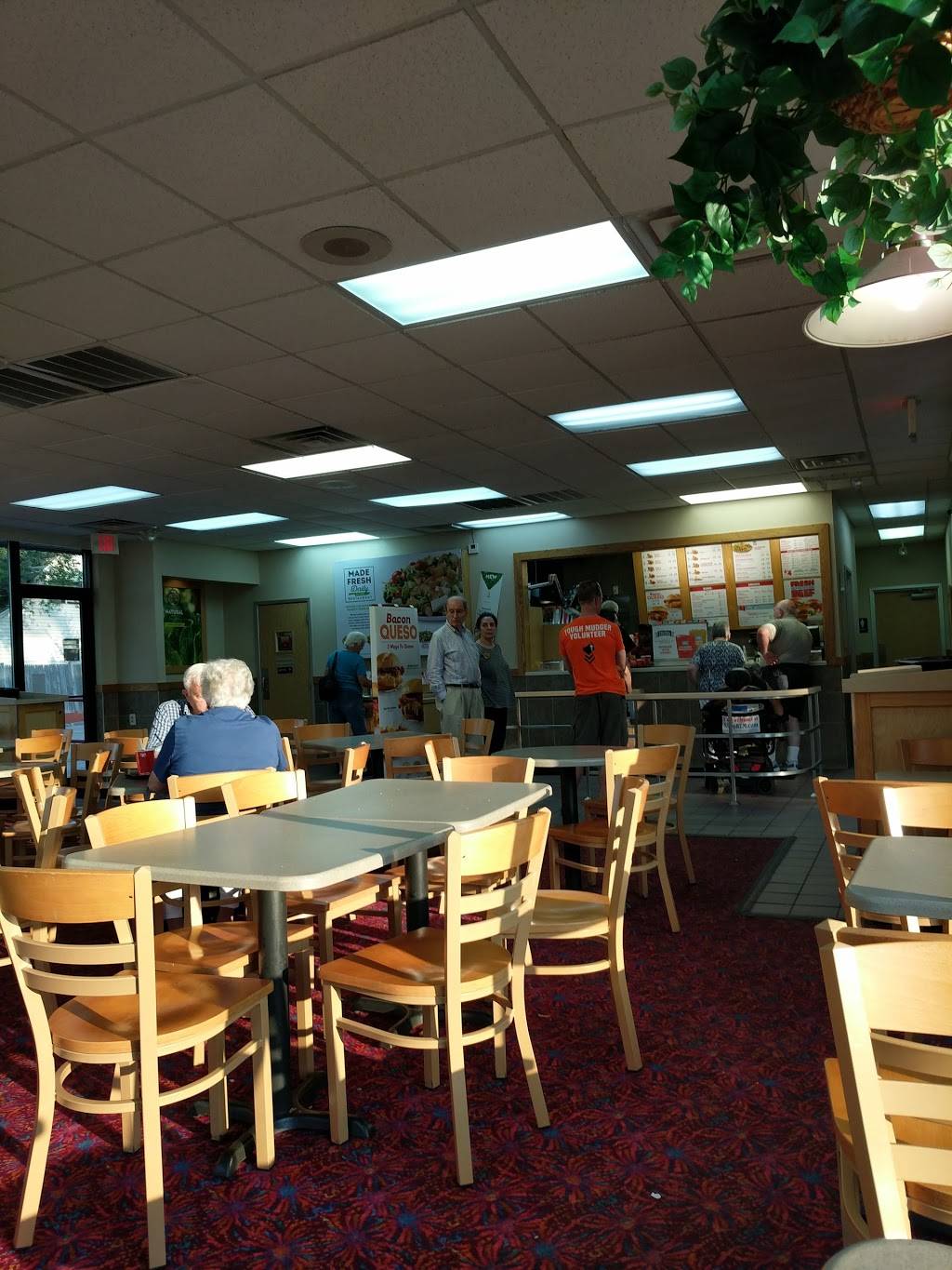 Wendys | restaurant | 106 Loudon Rd, Concord, NH 03301, USA | 6032241951 OR +1 603-224-1951