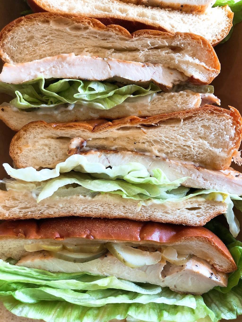 Fly to the Chicken | restaurant | 2117 E Ball Rd, Anaheim, CA 92806, USA | 7148335770 OR +1 714-833-5770