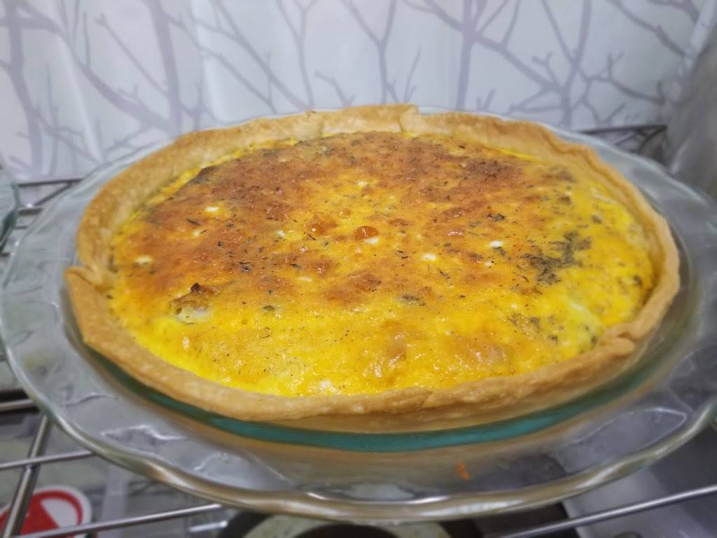 Hens Nest | restaurant | 1110 Cedar St, Bandera, TX 78003, USA | 2109120311 OR +1 210-912-0311