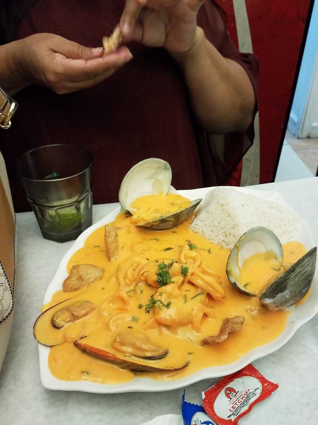 La Flor De La Canela | restaurant | 272 Atlantic Ave, East Rockaway, NY 11518, USA | 5163417107 OR +1 516-341-7107