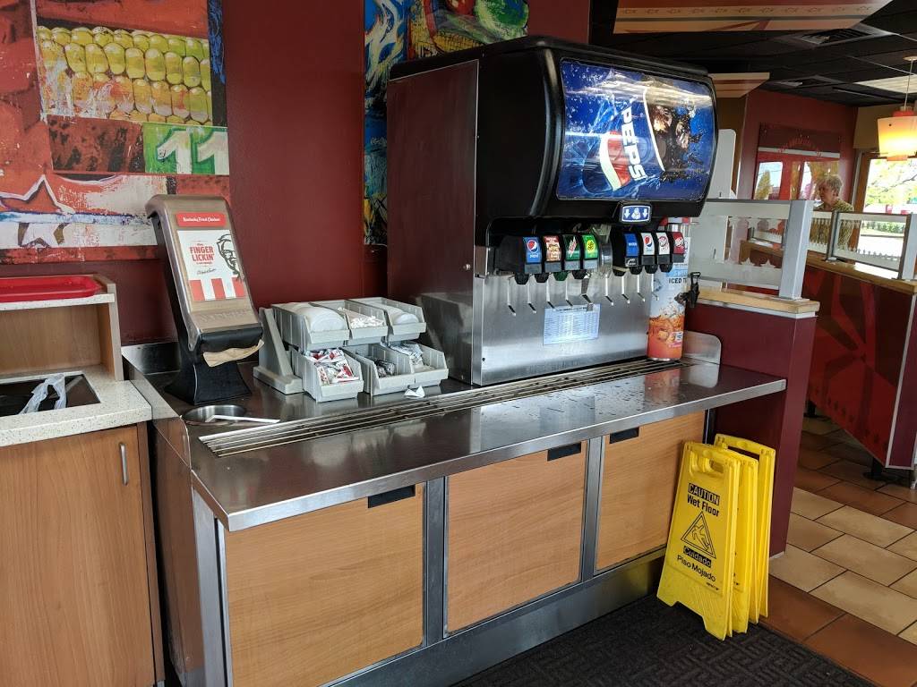 KFC | restaurant | 5836 Broadway Blvd, Garland, TX 75043, USA | 9723032384 OR +1 972-303-2384