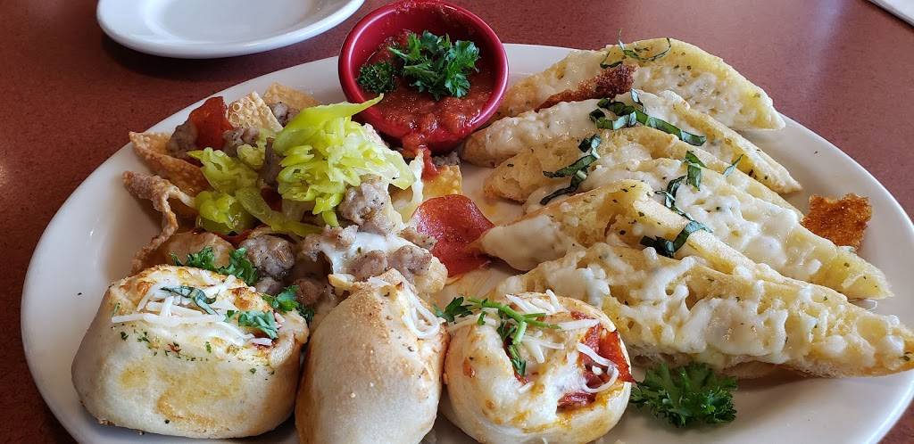 Old Chicago | meal takeaway | 7610 North Grand Prairie Drive, Peoria, IL 61615, USA | 3096911885 OR +1 309-691-1885