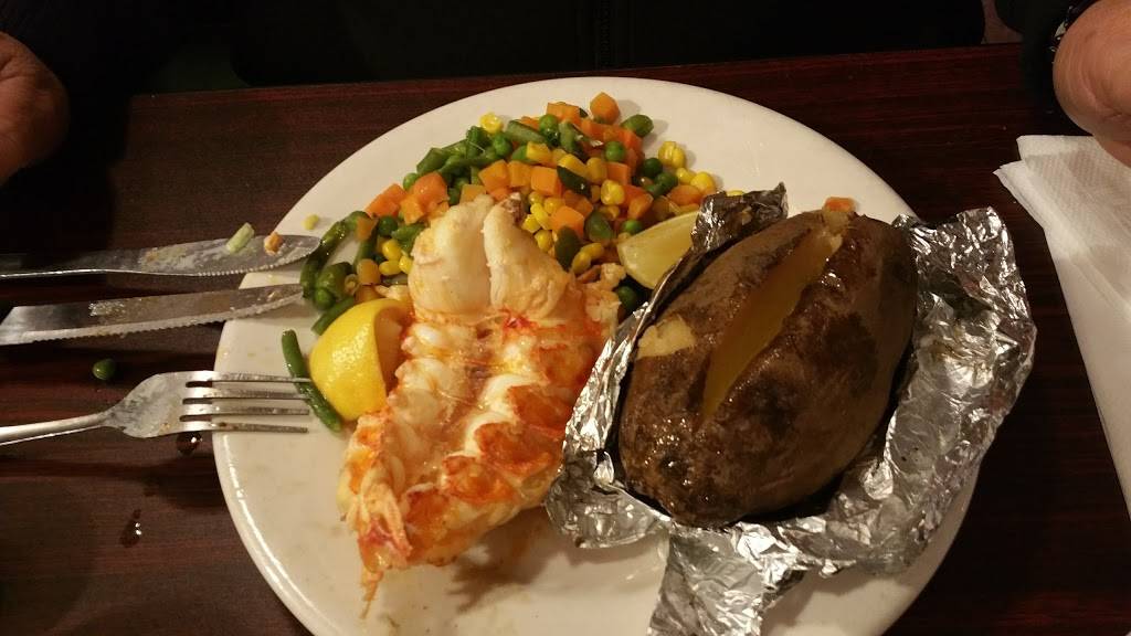 Maggies Pub | restaurant | 11900 Telegraph Rd, Santa Fe Springs, CA 90670, USA | 5629445399 OR +1 562-944-5399