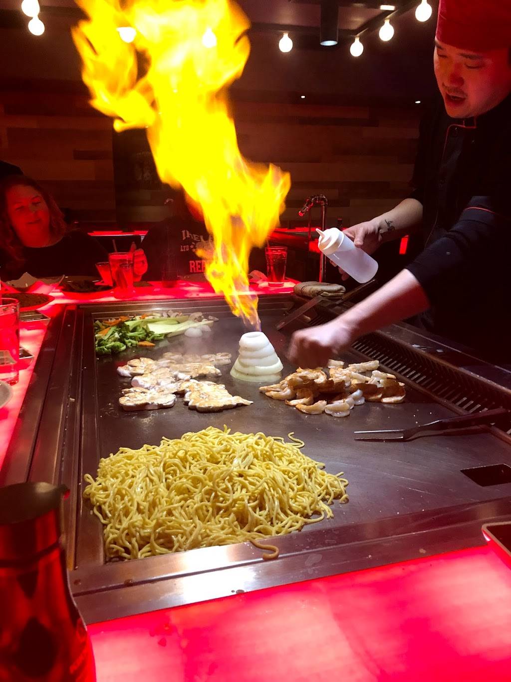 IKKO Hibachi Sushi Asian Bistro | restaurant | 3938 E Tremont Ave, The Bronx, NY 10465, USA | 3476215052 OR +1 347-621-5052