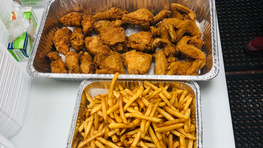 A.M Fish & Chicken Market | restaurant | 16645 W Warren Ave, Detroit, MI 48228, USA | 3137247740 OR +1 313-724-7740