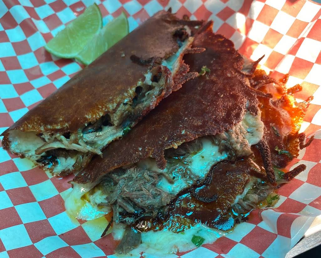 Tacos La Patrona 209 | restaurant | 520 W I St, Los Banos, CA 93635, USA | 2098295400 OR +1 209-829-5400