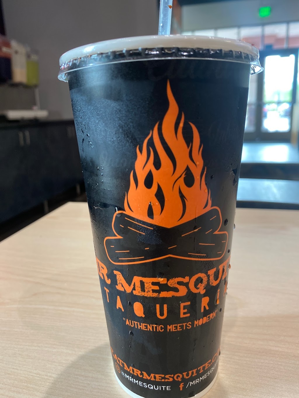 Mesquite Fresh Street Mex | restaurant | 2425 S Gilbert Rd #101, Gilbert, AZ 85295, USA | 4806873303 OR +1 480-687-3303