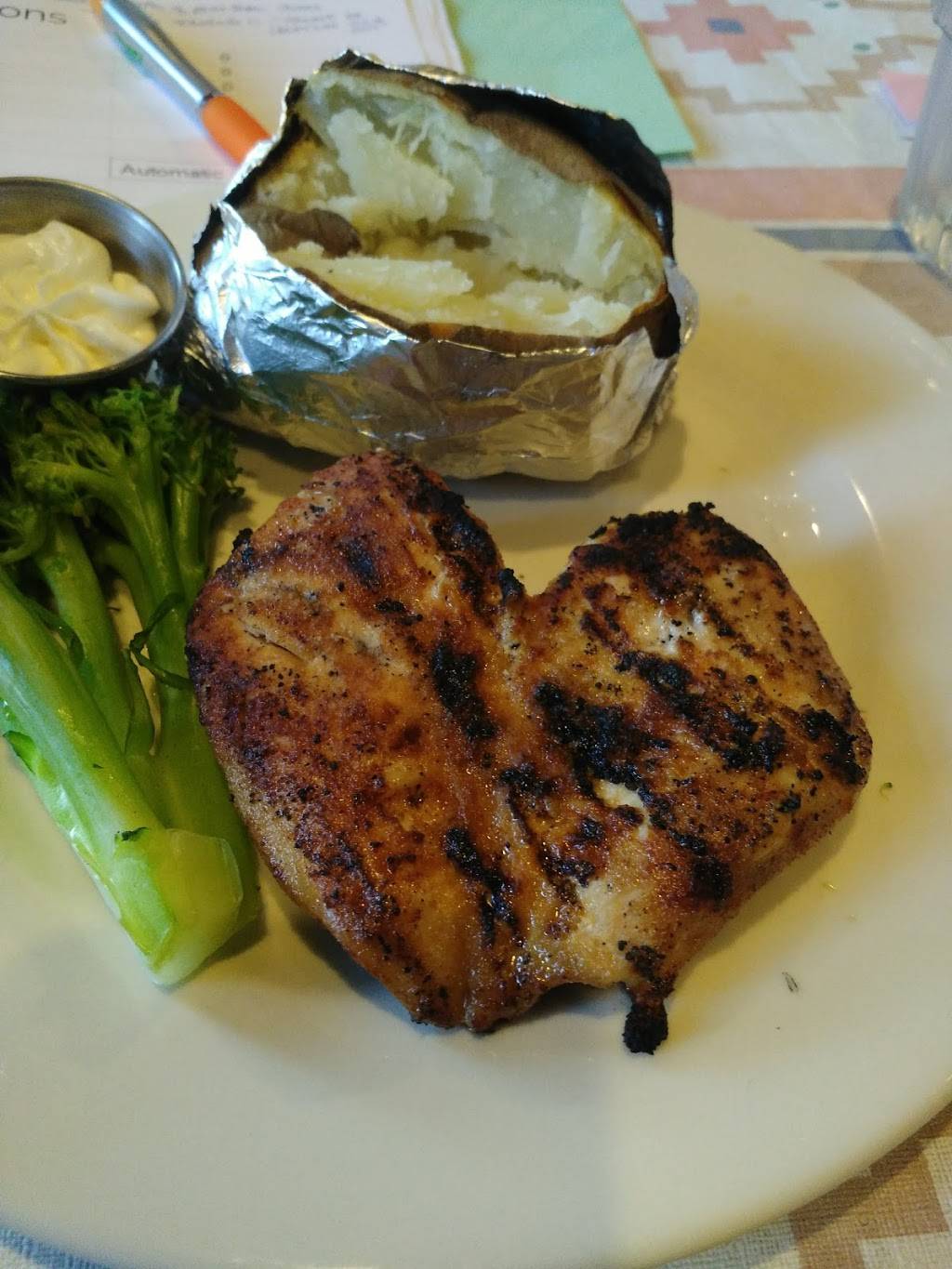 Hong Kong Lum Lums | restaurant | 417 E Center Ave, Visalia, CA 93291, USA | 5597345393 OR +1 559-734-5393