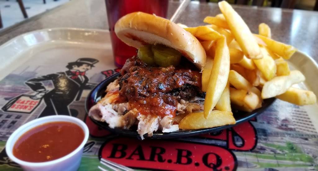 Gates Bar-B-Q | restaurant | 10440 E US Hwy 40, Independence, MO 64055, USA | 8163535880 OR +1 816-353-5880