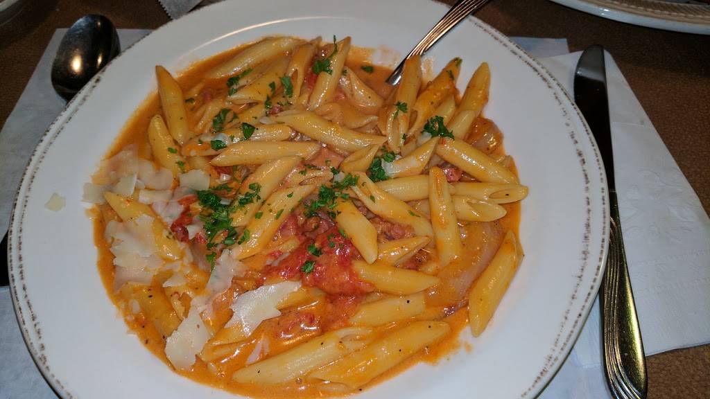 Village Eatery | restaurant | 429 Davison Rd, Lockport, NY 14094, USA | 7164330688 OR +1 716-433-0688